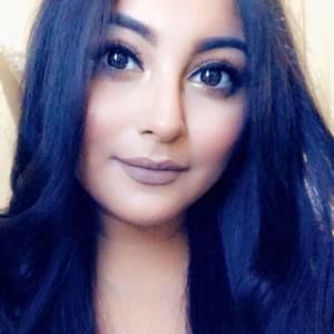 Meet your Posher, Cristal